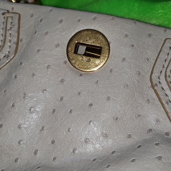 Authentic Marc Jacobs Purse - Picture 6 of 13